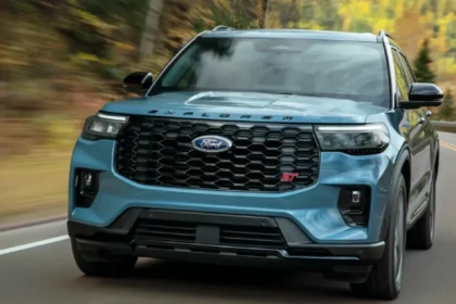 2025 Ford Explorer Interior